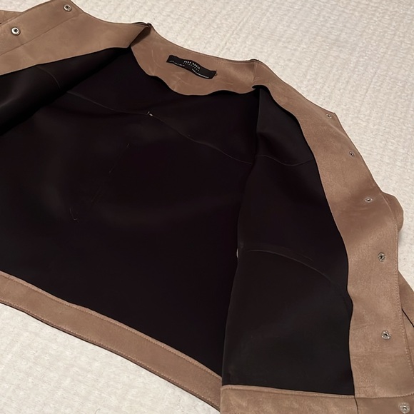 ZARA Faux Suede Button Snap Down Round Neckline Crop Jacket Size Small - Picture 11 of 15